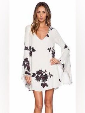 Free people wanderer mini dress long sleeve size small